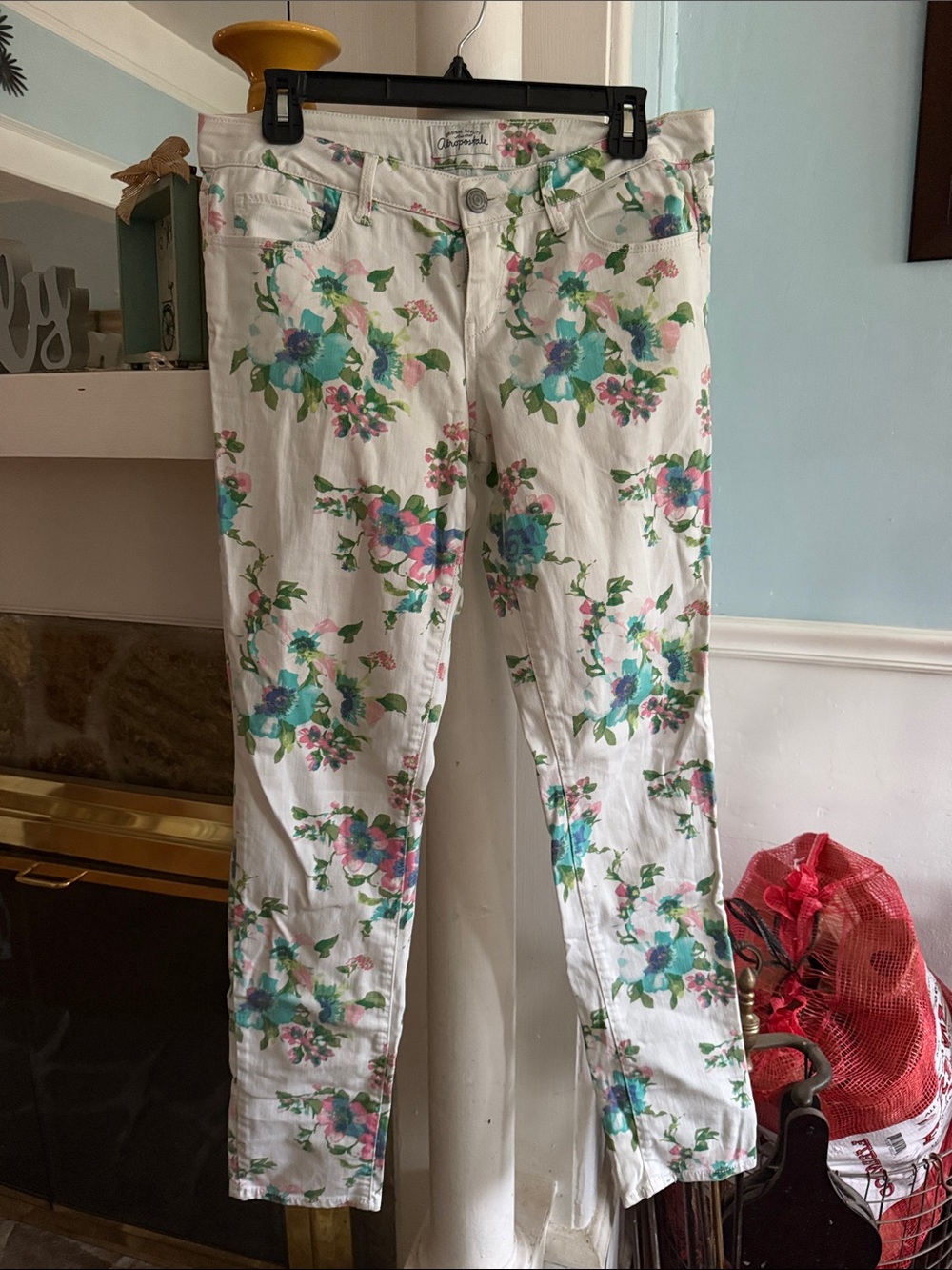 Aeropostale White Floral Cropped Jeans with Green, Pink & Blue Accents